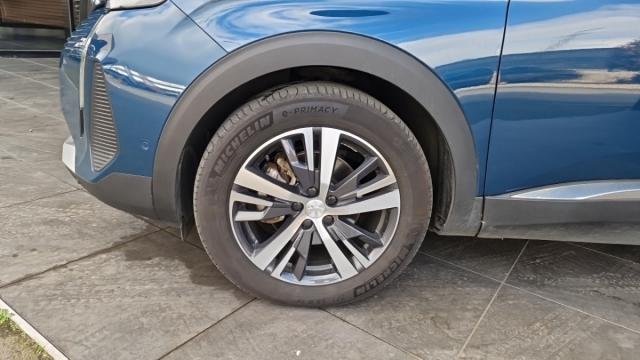 Peugeot 3008 image 3