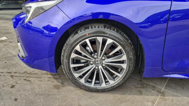 Toyota Corolla image 5
