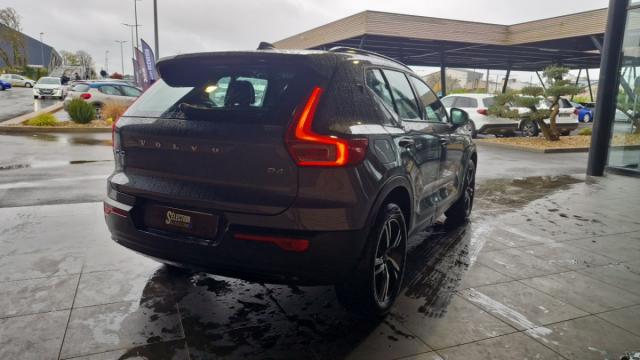 Volvo Xc40 image 4