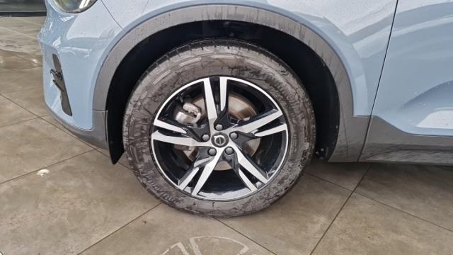 Volvo Xc40 image 8
