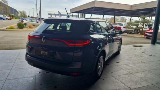 Renault Mégane Estate image 2