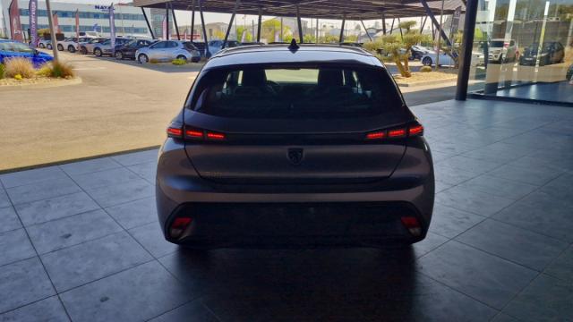 Peugeot 308 image 2