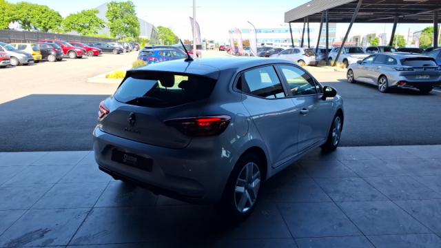 Renault Clio image 7