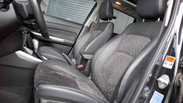 Suzuki Vitara image 2
