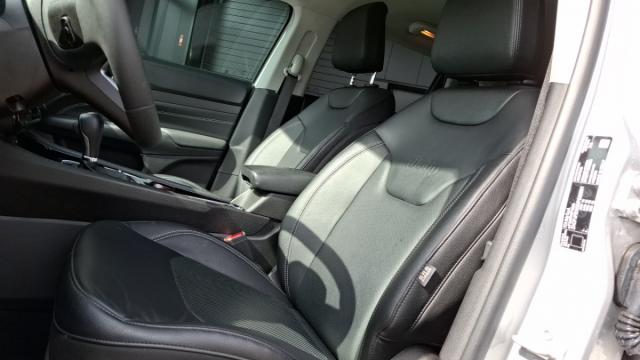 Jeep Compass image 6