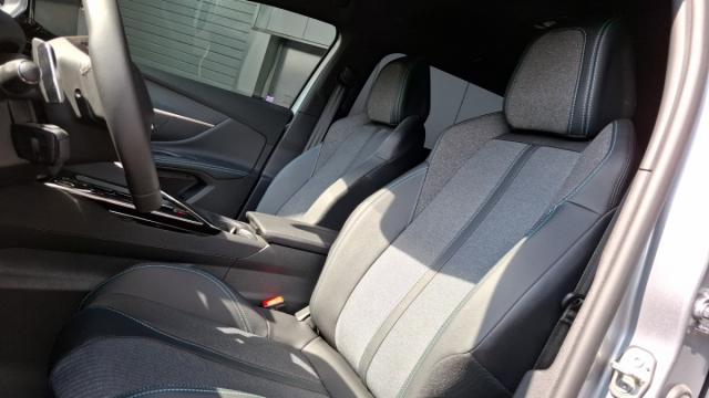 Peugeot 5008 image 6