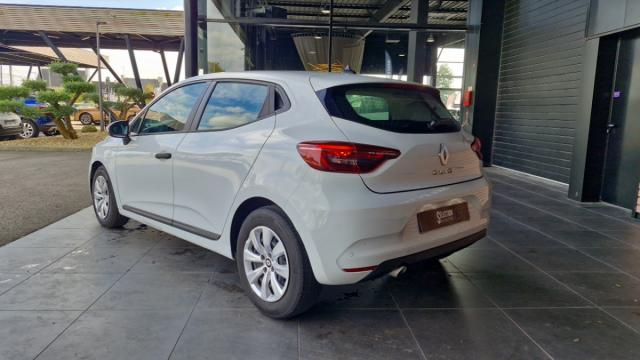 Renault Clio image 9