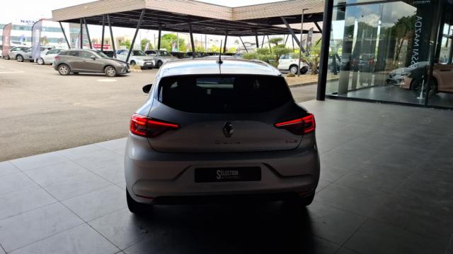 Renault Clio image 6