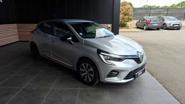 Renault Clio image 8