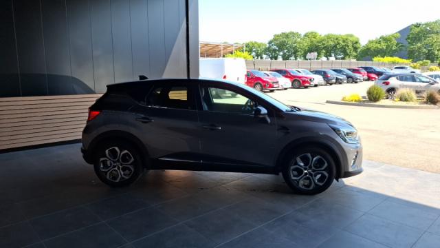 Renault Captur image 6