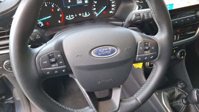 Ford Fiesta image 3