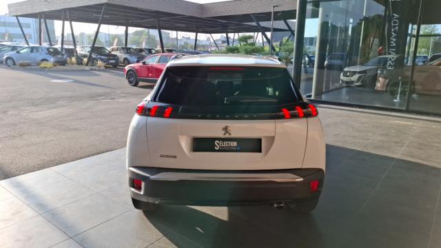 Peugeot 2008 image 4