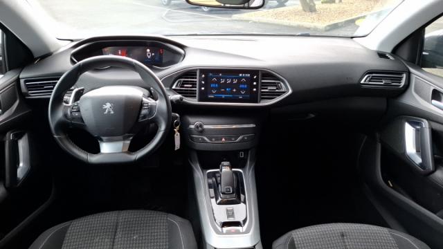 Peugeot 308 image 7