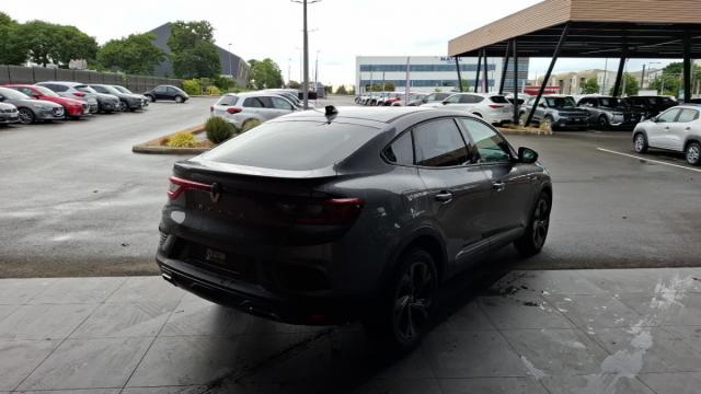 Renault Arkana image 8