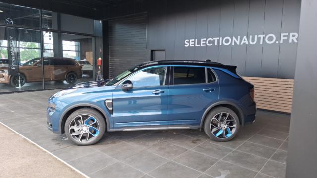 Lynk & Co 01 image 3
