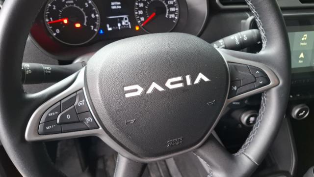 Dacia Duster image 4
