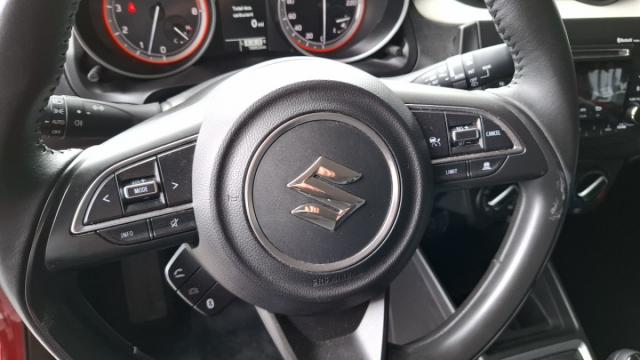 Suzuki Swift image 8