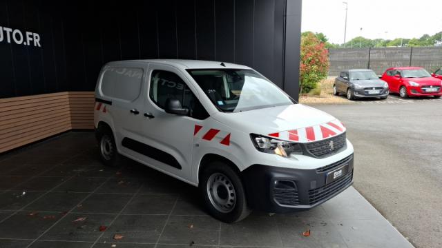 Peugeot Partner image 2