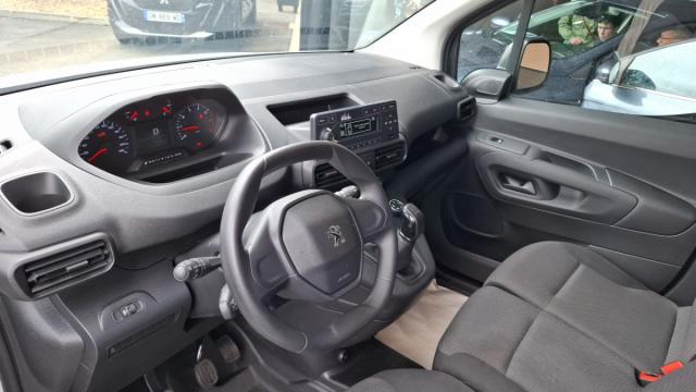 Peugeot Partner image 9