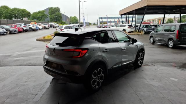 Renault Captur image 1