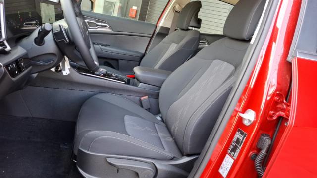 Kia Sportage image 7