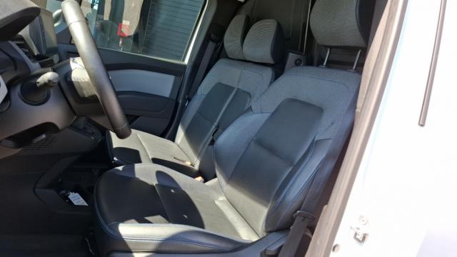 Nissan Townstar image 3