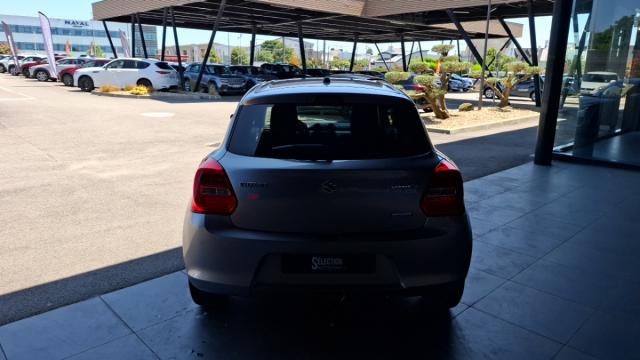 Suzuki Swift image 8