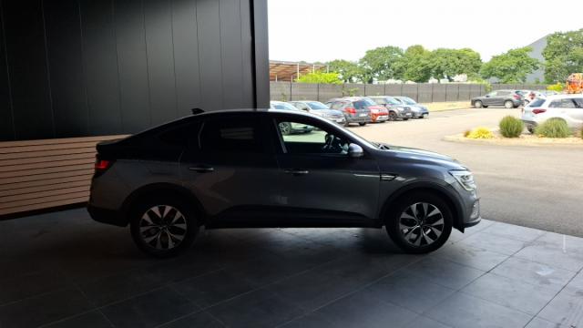Renault Arkana image 1