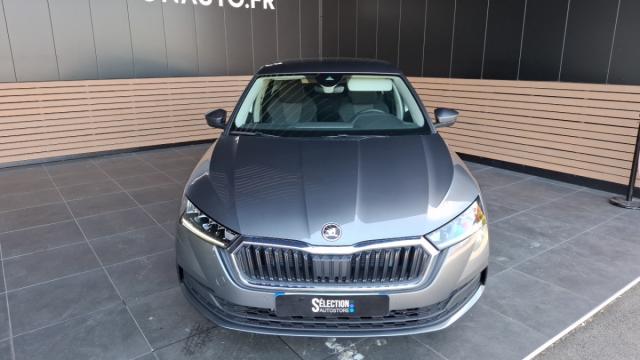 Skoda Octavia image 6
