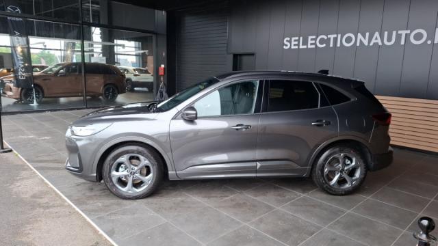 Ford Kuga image 9