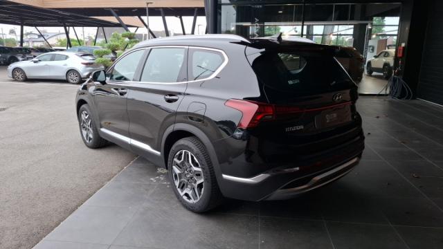 Hyundai Santa Fe image 6
