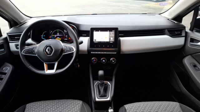 Renault Clio image 9