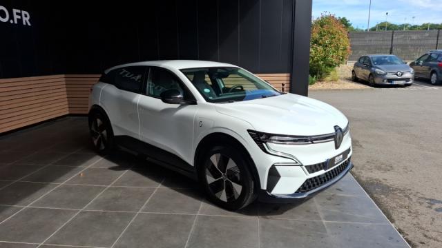 Renault Mégane E-Tech image 8