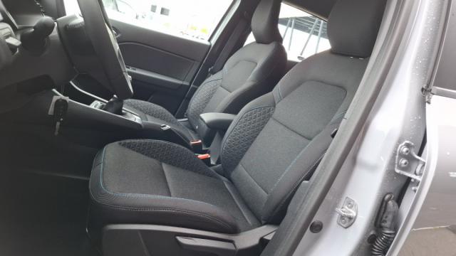 Renault Captur image 4