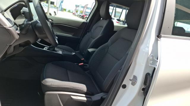 Renault Captur image 2