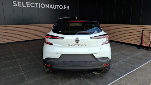 Renault Captur image 1