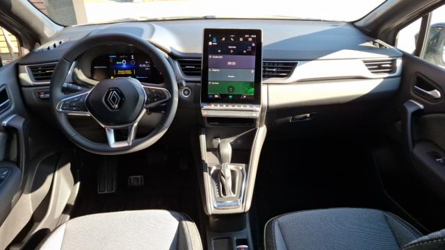 Renault Captur image 6