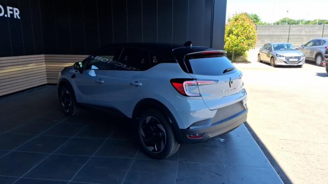 Renault Captur image 2