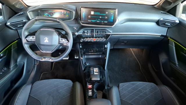 Peugeot E-208 image 1