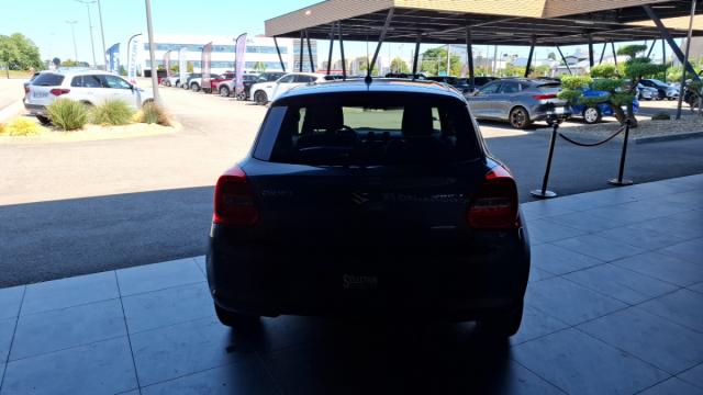 Suzuki Swift image 2
