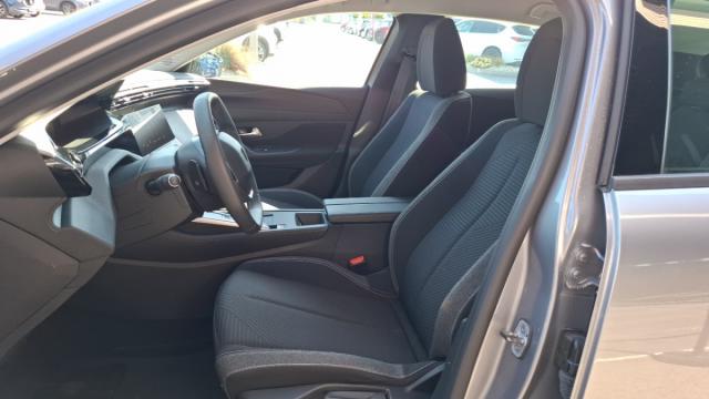 Peugeot 308 image 5