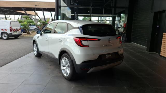 Renault Captur image 8