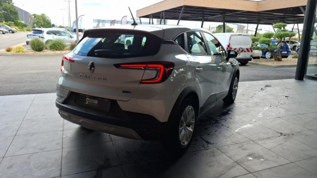 Renault Captur image 9
