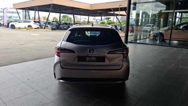 Toyota Corolla Touring Sports image 2