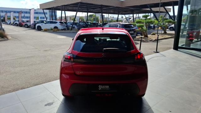 Peugeot 208 image 7