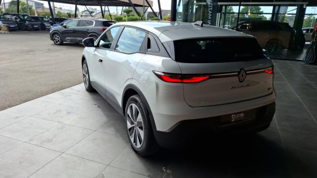Renault Mégane E-Tech image 6