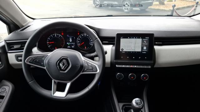 Renault Clio image 6