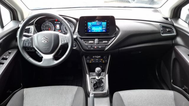 Suzuki S-Cross image 1