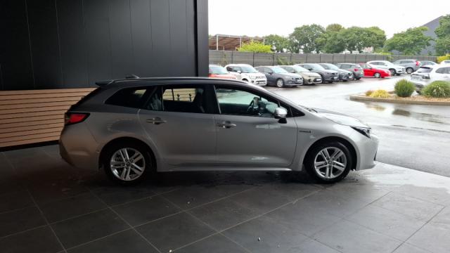 Toyota Corolla Touring Sports image 1