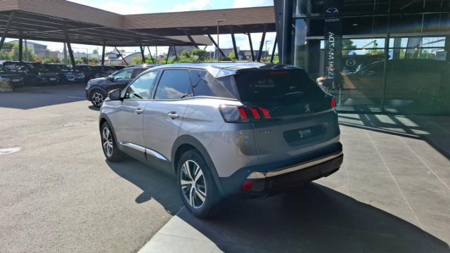 Peugeot 3008 image 2
